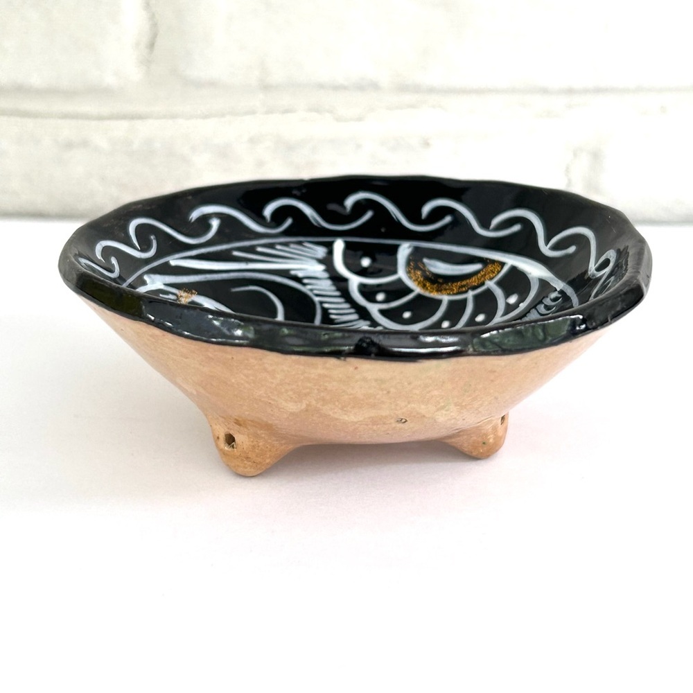 Small Mexican Pottery Three Footed Bowl